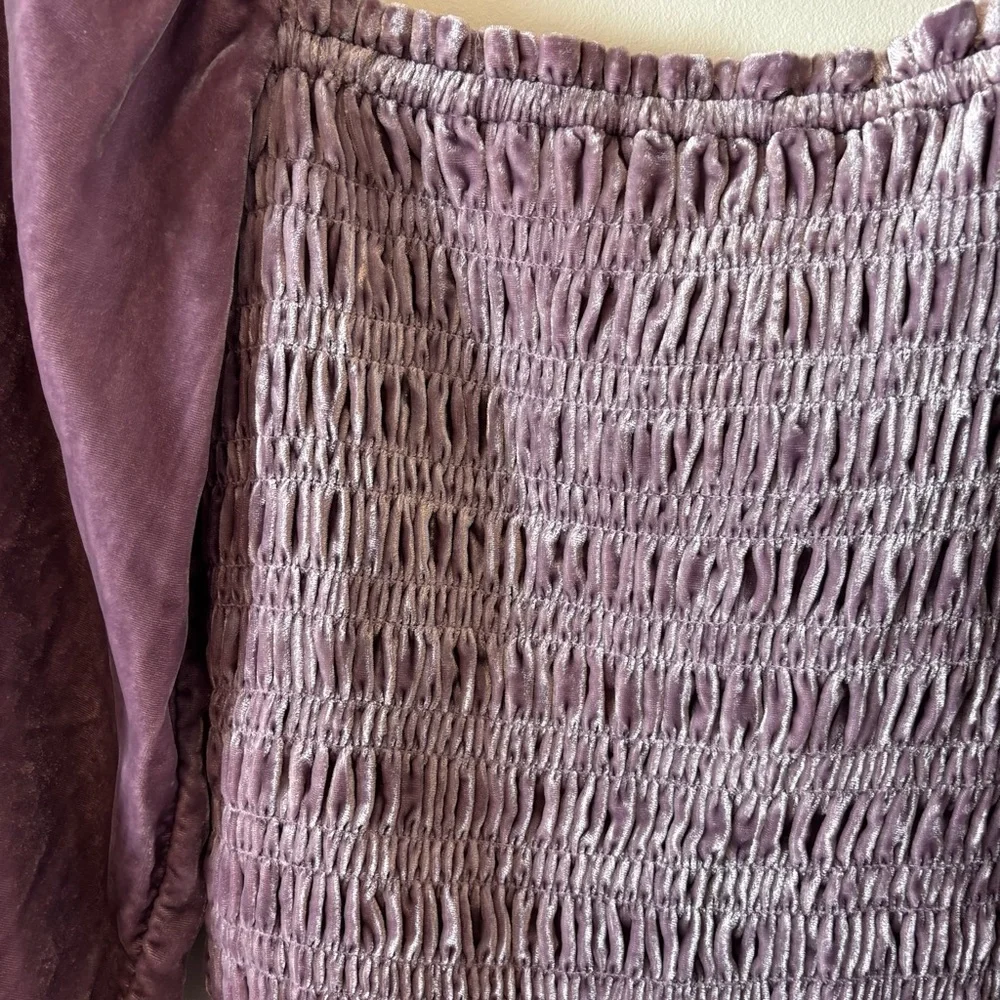 Anthropologie Square-Neck Balloon Sleeve Velvet Smocked Dusty Purple Top Size XS